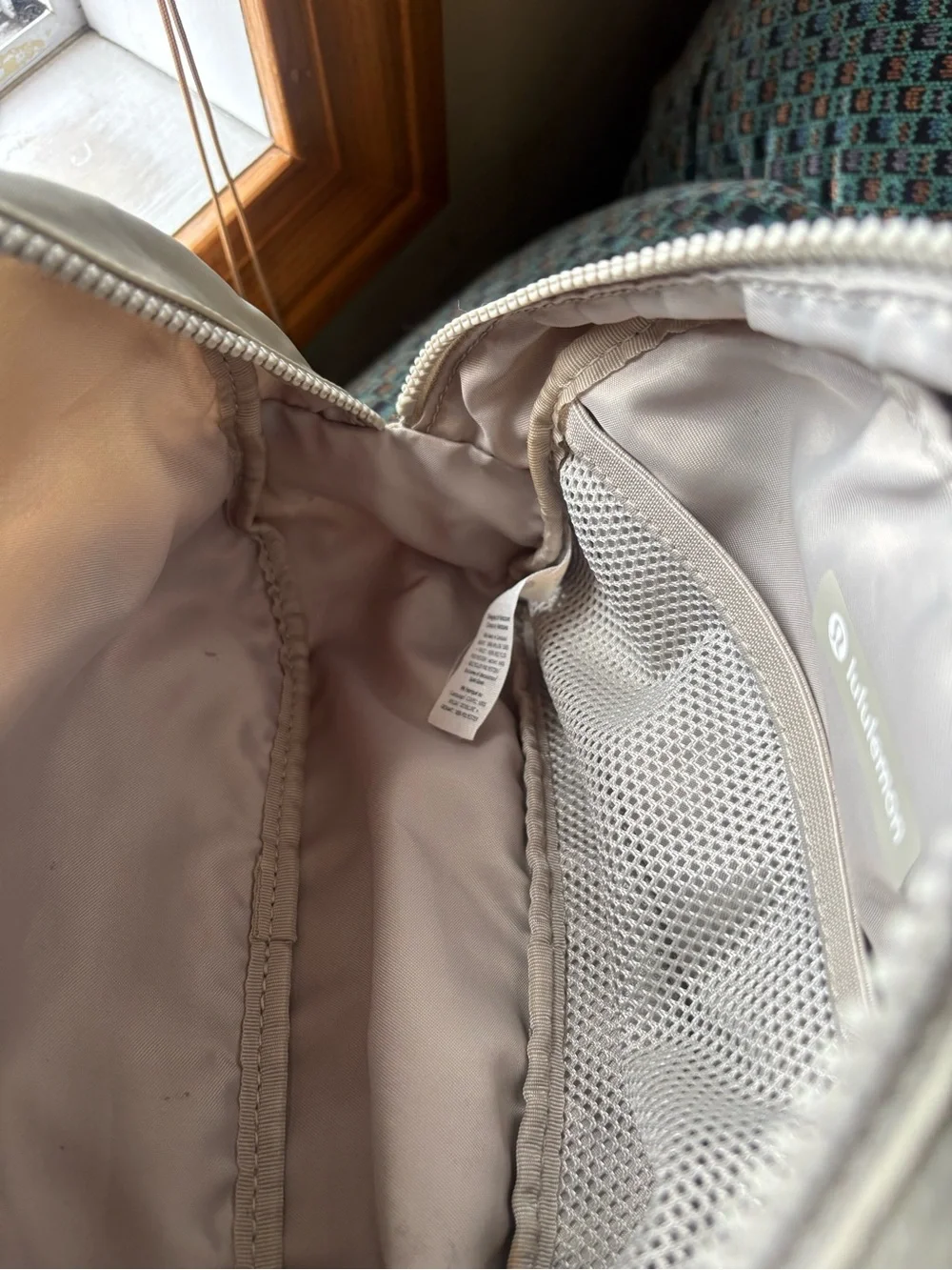 Lululemon City Pouch
